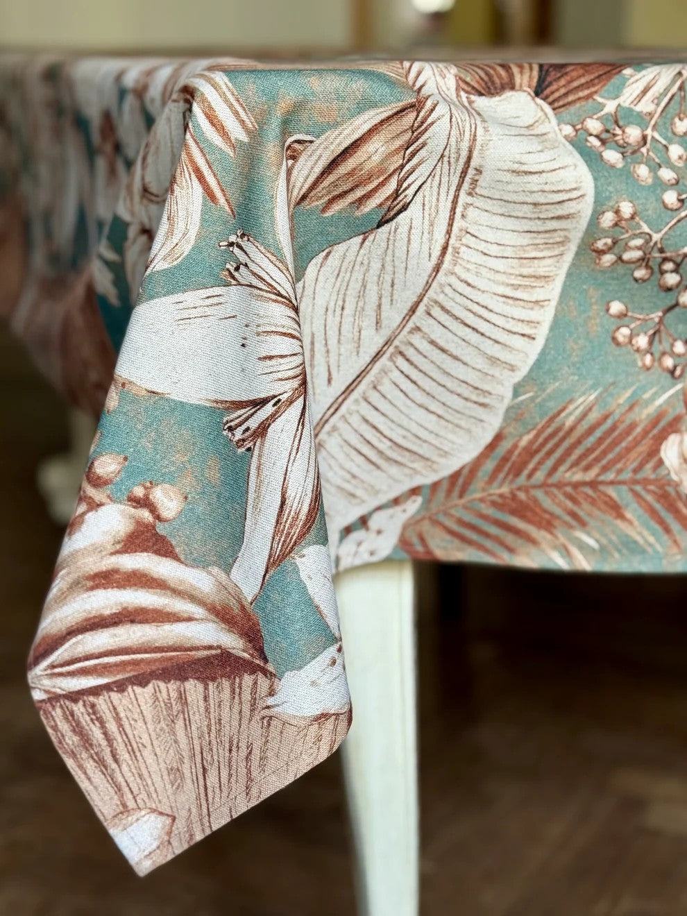 Hortensias Home Tischdecke Terra Flora aus Baumwoll-Leinen mit feinem Print