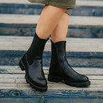 Kira Sustainable Chelsea Rebel Vegane Chelsea Boots in Schwarz – Ansicht 1