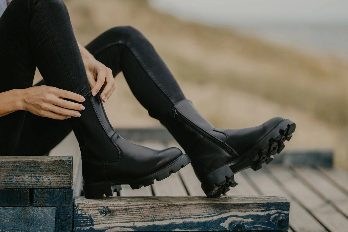 Kira Sustainable Chelsea Rebel Vegane Chelsea Boots in Schwarz – Ansicht 6