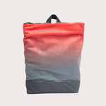 Muni Velvet Rucksack aus Samtstoff in Salmon mit wasserdichtem Polyesterboden