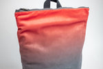 Muni Velvet Rucksack aus Samtstoff in Salmon mit wasserdichtem Polyesterboden