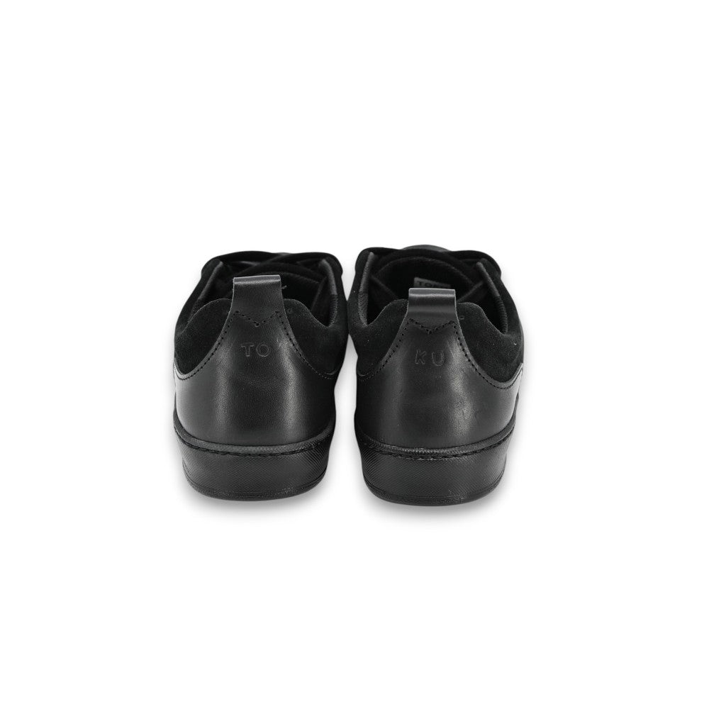 Omaking Forest Hills Veloursleder-Sneaker im Tennis-Look in Schwarz