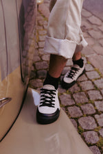 Omaking Forest Hills Veloursleder-Sneaker im Tennis-Look in Weiß