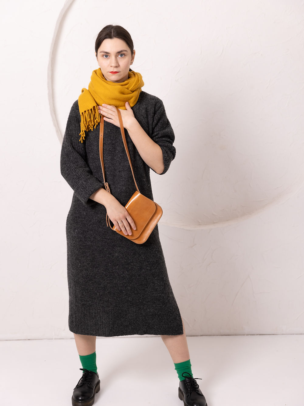 Toks Visoks Nico Clutch aus Premium-Naturleder in Caramel mit Magnetverschluss