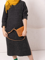 Toks Visoks Nico Clutch aus Premium-Naturleder in Caramel mit Magnetverschluss